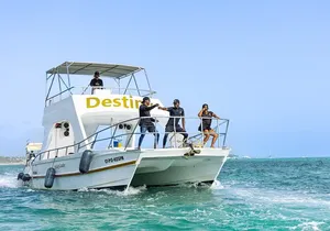 Punta Cana Boat Cruise and Snorkeling with Open Bar