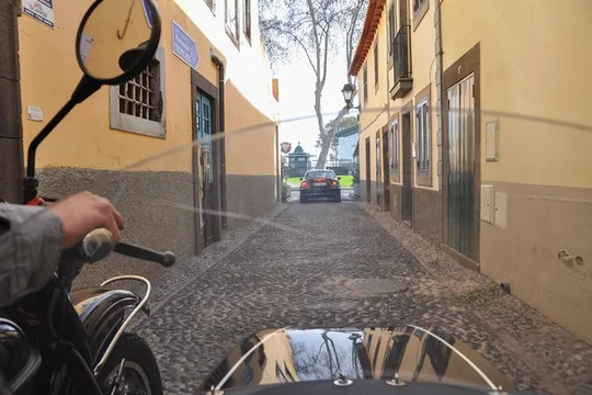 Funchal & Monte: Private Sidecar Tour with Toboggan Stop