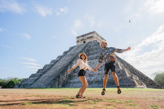 Yucatán Private Explorer: Ruins, Cenotes & Colonial Towns