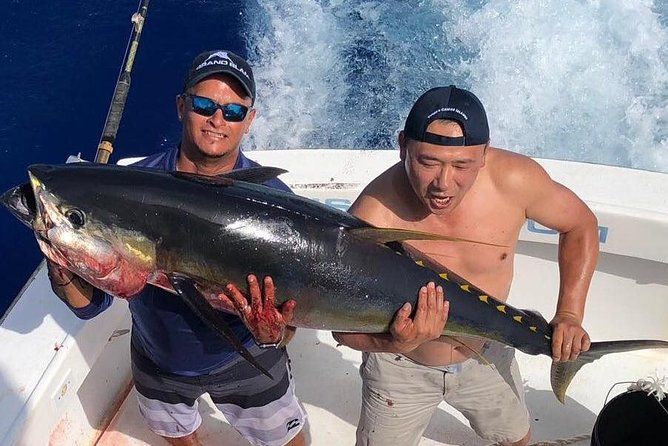 Private 6hr Deep Sea Fishing Charter on "Angler Management"