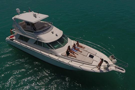 Rent a Private Yacht or Boat for 4 hrs from Playa Mujeres -SR55H4