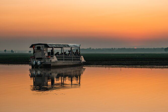 Kakadu National Park Evening Tour + Yellow Water Sunset Cruise