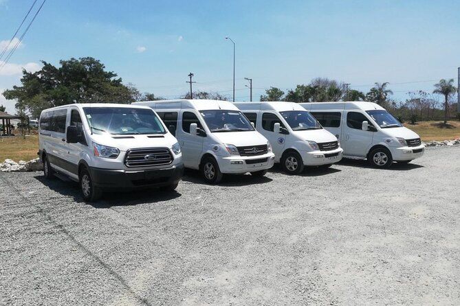 Private round trip transfer from Santo Domingo to Punta Cana