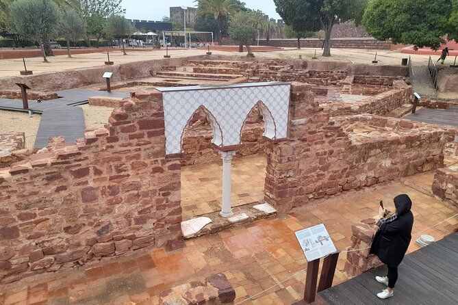 Enjoy The Private Tour To Silves Castle and Monchique Mountain