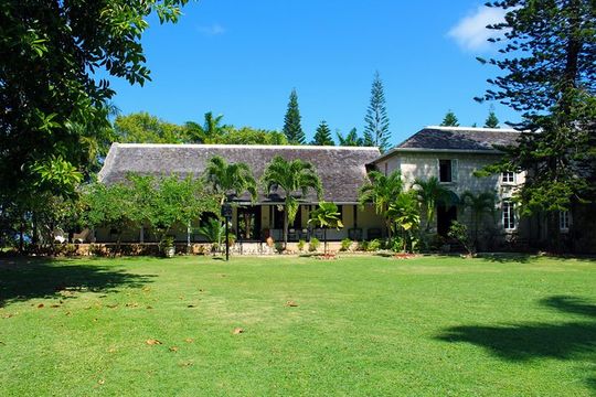 Cinnamon Hill Great House Tour: Home of Johnny Cash
