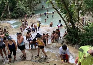 Dunns River Water falls :Natural wonders Adventure
