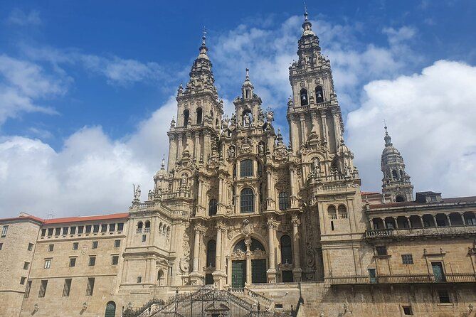 Porto to Santiago de Compostela One Way Trip Up to 4 Stops