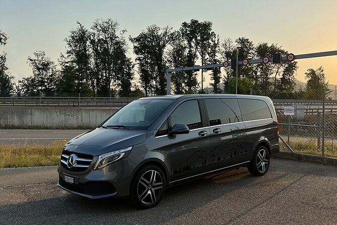 Private Arrival Transfer: from Geneva Airport to Montreux