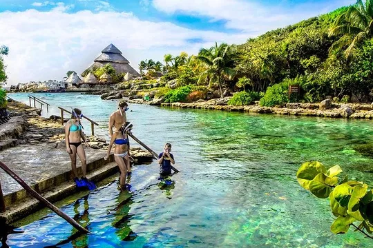 Amazing Xcaret Plus Tour with Transportation from Playa del Carmen