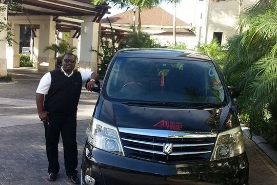 Private Sangster Airport Transfer to Montego Bay