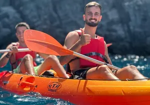 Tenerife: Guided kayak tour with snorkeling in a marine reserve