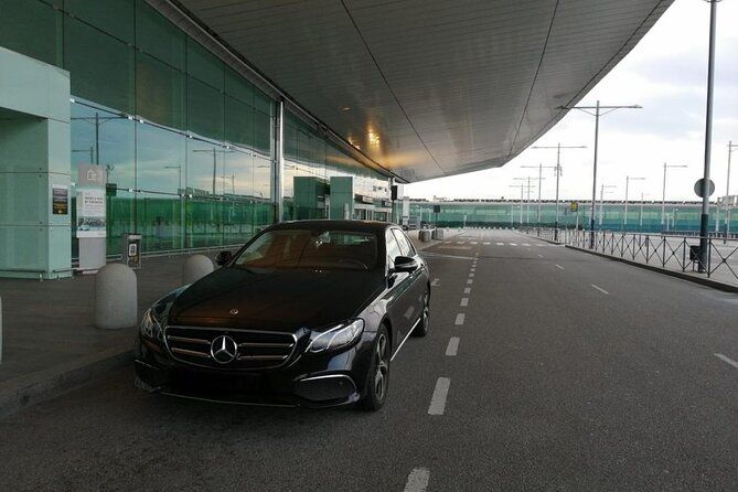 Private Transfer From Barcelona Airport to Barcelona City