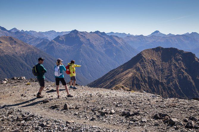 Guided Kepler Track Heli Hike