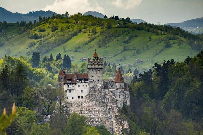 Private 4-Day Tour in Transylvania from Bucharest Hotel Pick-up and Drop off