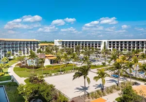 Cancun Airport and UNICO 2087 Hotel Riviera Maya Private Shuttle