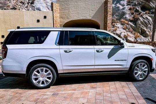 Roundtrip Transportation from Los Cabos Airport to La Paz Private Suburban 5pax