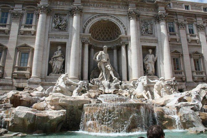 Private Pick up airport and Driving tour