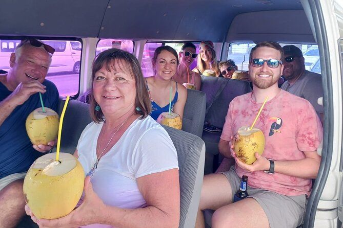 Shared Island Tour with Lunch & Admissions