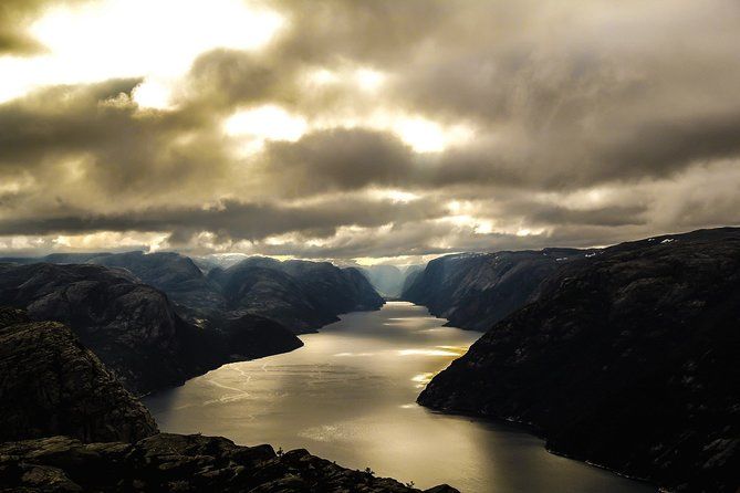 Boat Cruise to Lysefjorden and The Pulpit Rock, Fixed tour price