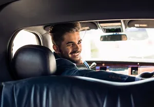 Airport Luxe departure ride from NY Hotels by Stretch Limousine,Sedan or Minibus