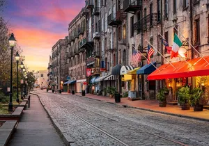 Kids Walking movie tour of Savannah