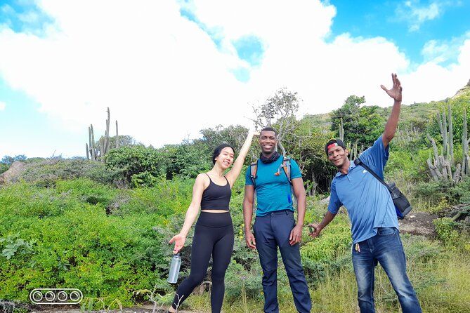 Hike Antigua Tour - Conquer the Hill