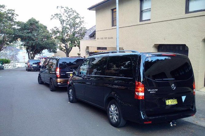 Brisbane Airport to Noosa Private Transfer for 1-5 people