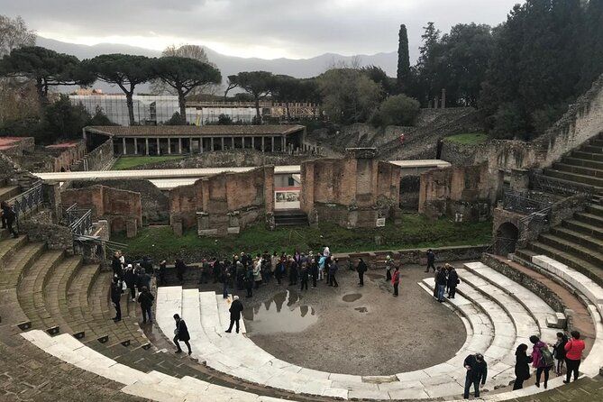 Pompeii Small Group Guided Tour with Skip-the-line Admission