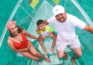 Private tour on transparent boat Cancun Nichupté lagoon
