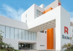 Cancun Airport and Real Inn Cancún Private Shuttle