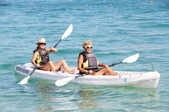 Guided Kayak Tour To The Arch