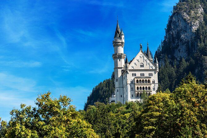 Private Neuschwanstein & Linderhof Castles, Ettal & Oberammergau