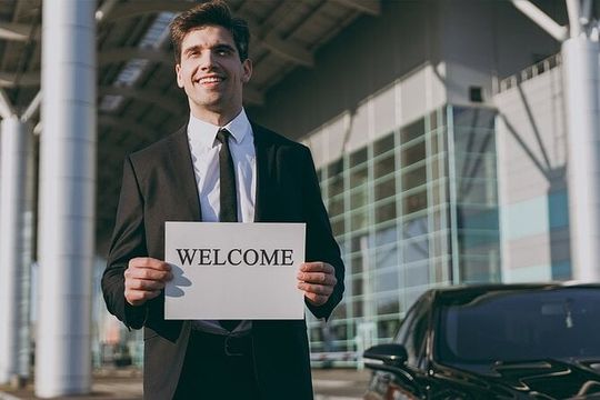 Private Airport Transfer to Vancouver Downtown and Canada Harbour