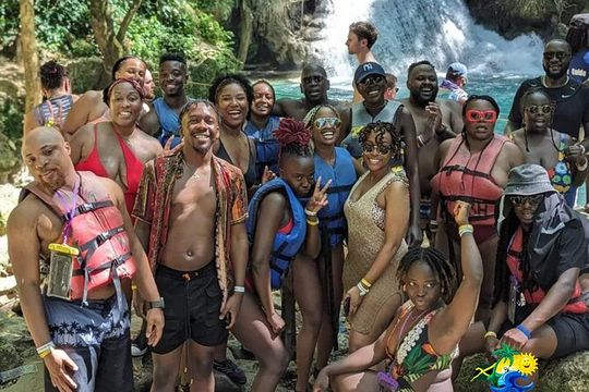 Montego Bay Group transfer to attractions in Jamaica up to 100pax