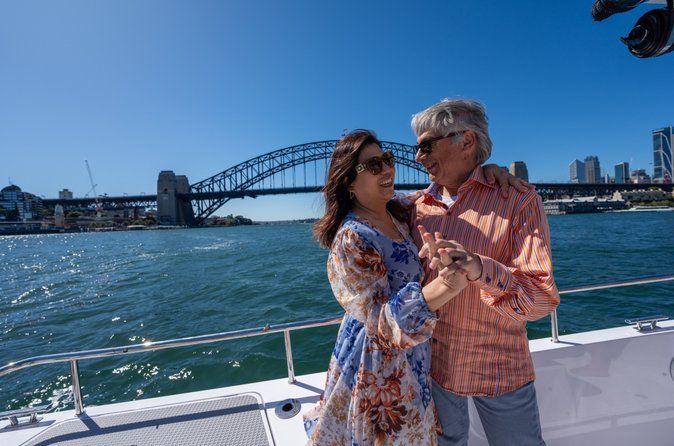 Small-Group All-Inclusive Sydney Harbour Lunch Cruise