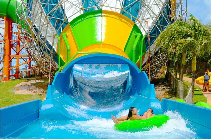Oahu: Zipline and Wet 'n' Wild Waterpark Combo
