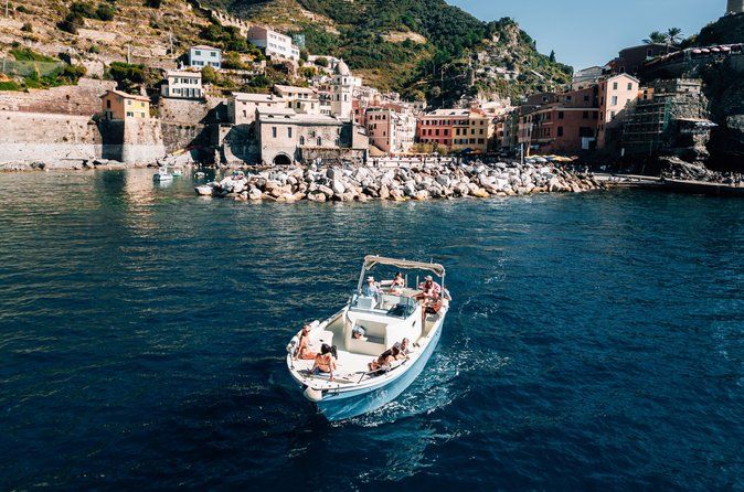 Cinque Terre Boat Tours Experience