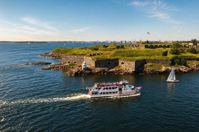 Money Saver: Hop-On Hop-Off Bus and Sightseeing Boat Tour