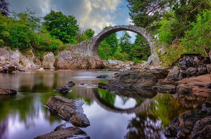 Edinburgh: Loch Ness, Inverness & The Highlands - 2 Day Tour