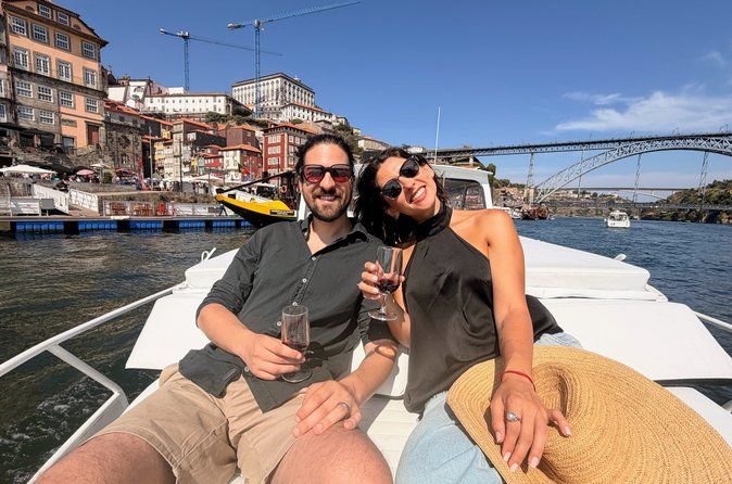 Port Private Douro Cruise on a 1963 Boat – 6 Bridges & Sunset