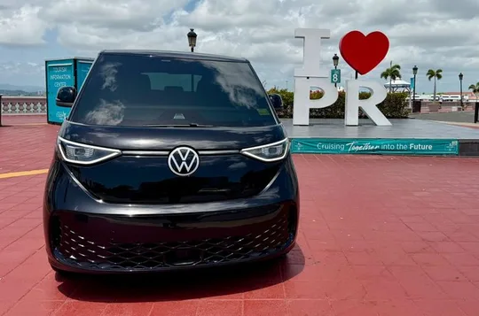 Puerto Rico Island Wide Transfers, VW Buzz Luxury Minivan.