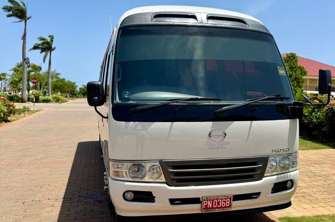Private Montego Bay Airport Transfer to Hotels in Montego Bay