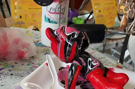 Viral Drip Bear Painting w/ RnB & Hip Hop Tunes
