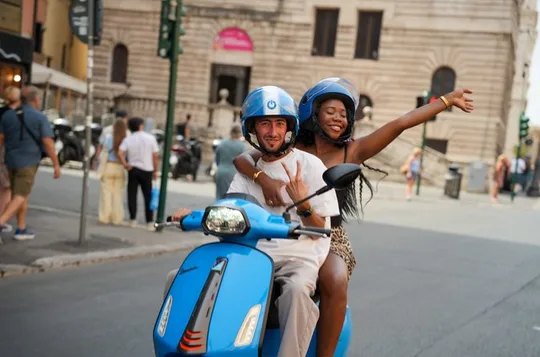 Rome Vespa Tour with Tiramisu