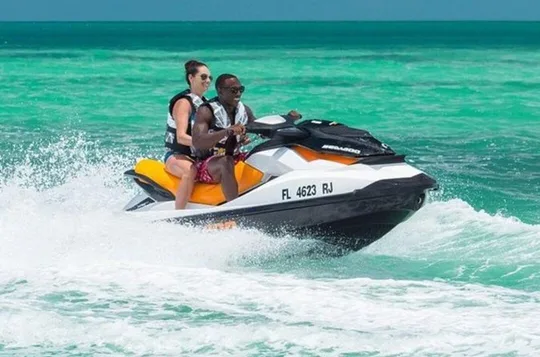 Parasaling & jetski experience Montego bay.