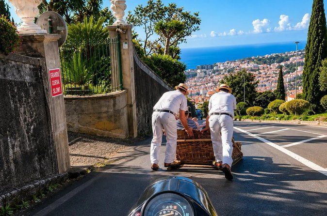 Funchal & Monte: Private Sidecar Tour with Toboggan Stop