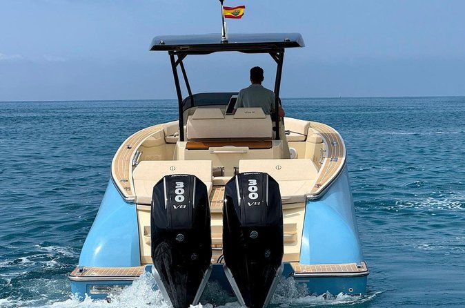Boat Rental to Discover the Amalfi Coast