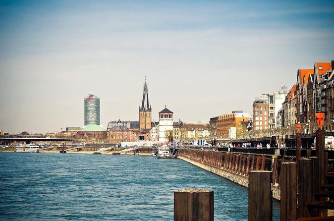Explore Modern Dusseldorf-Iconic Architecture & Scenic Waterfront