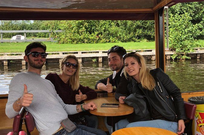 From Amsterdam: Zaanse Schans, Volendam, Giethoorn with Boat Tour