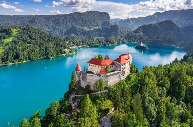 Private tour/shore excursion to Lake Bled from Koper